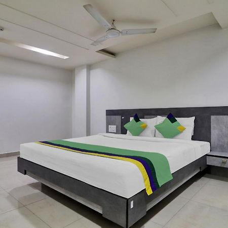 Hotel Vjr Residency By Hotelscart Haïdarabad Extérieur photo