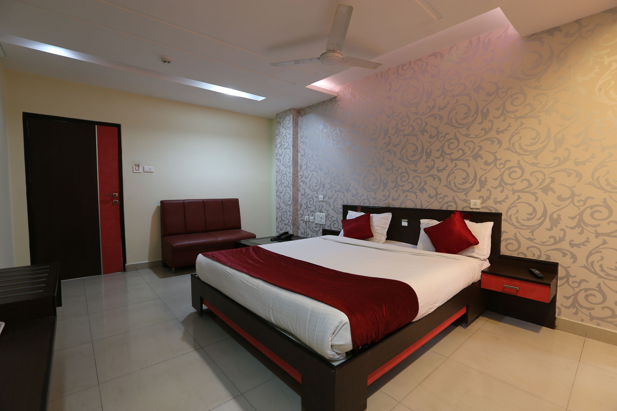 Hotel Vjr Residency By Hotelscart Haïdarabad Extérieur photo